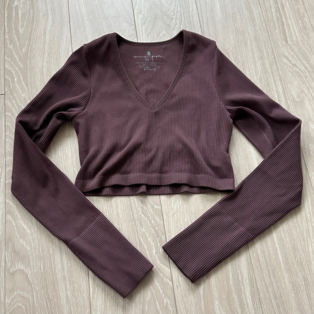 Spiritual Gangster Women’s Seamless Ribbed Workout Crop Long Sleeve in Size XS/S